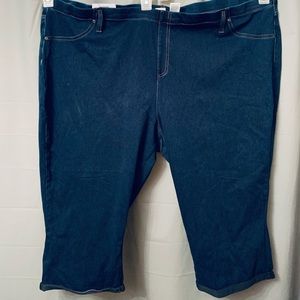 Brand new denim stretch material Capri 5x